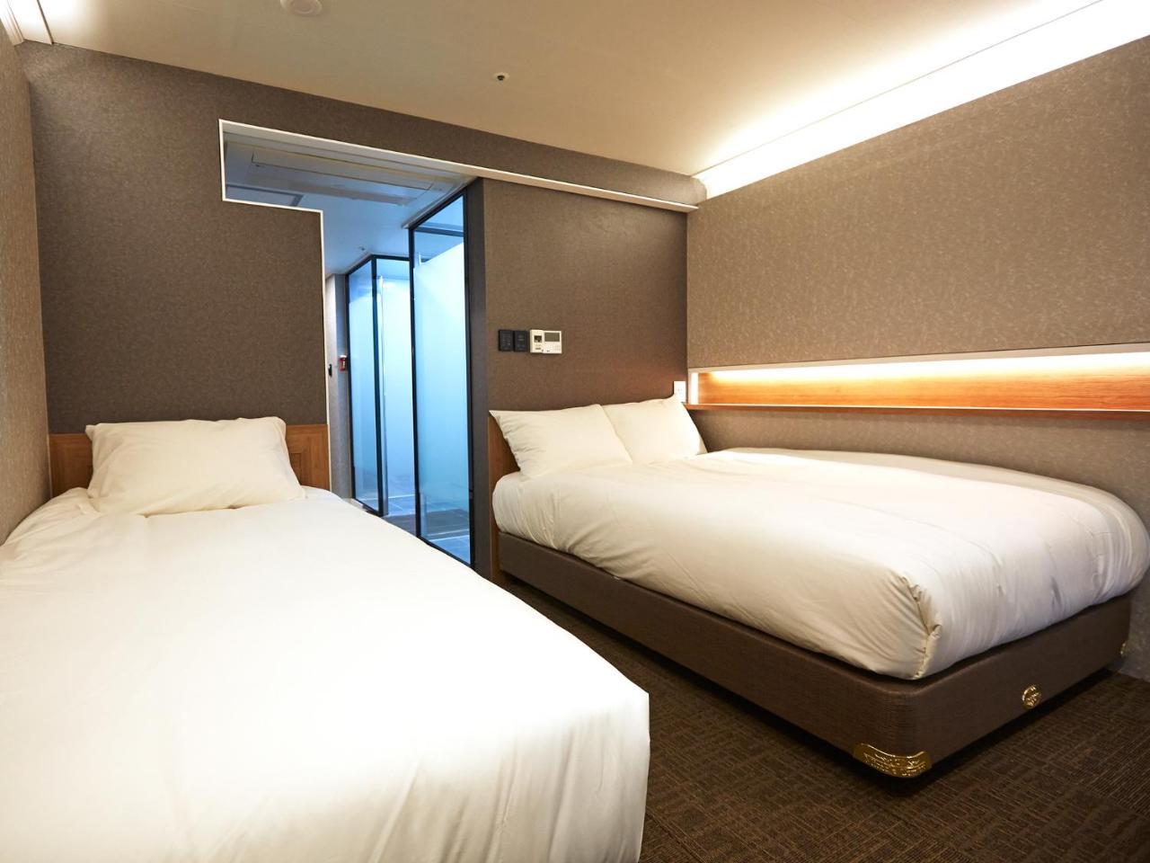 Royal Square Hotel Seoul Bagian luar foto